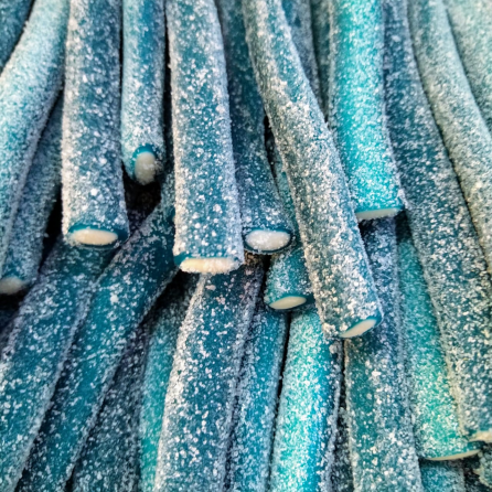 Мармеладные палочки МАКСИ "Ежевичные с начинкой в кислой обсыпке", 25 см, шт